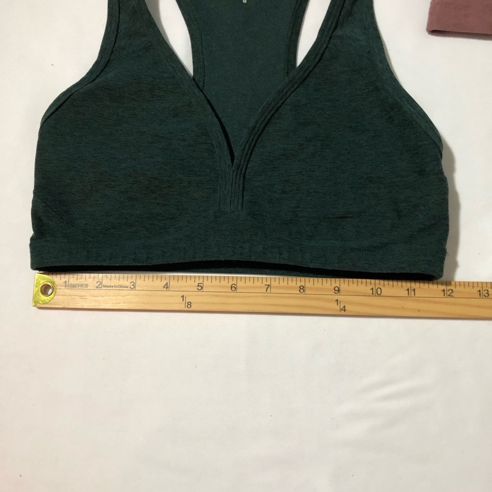 Beyond Yoga Lift Your Spirits Sports Bra (3) plunging v-neckline racerback M - Picture 3 of 8